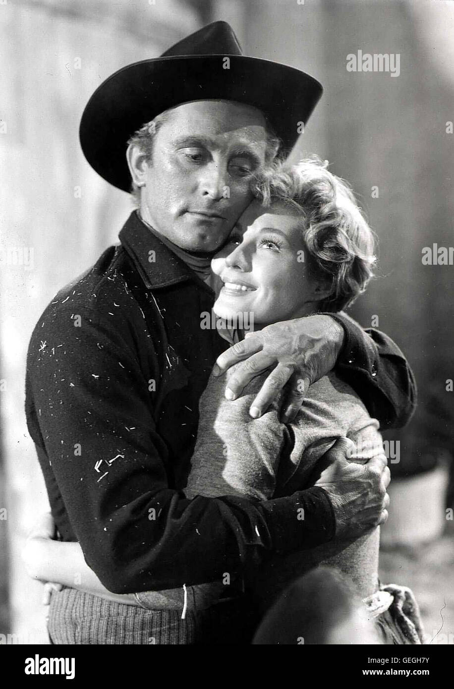 Kirk Douglas, Virginia Mayo nous Doch Marshall-Len Merrick (Kirk Douglas) kommt noch gerade rechtzeitig dans die Stadt. Dans ueberfuehrt er Eine andere Stadt Pop, um einen fairen Prozess zu ihm. ermoeglichen Damit der erobert Das Herz von Marshall Tochte Pop Banque D'Images