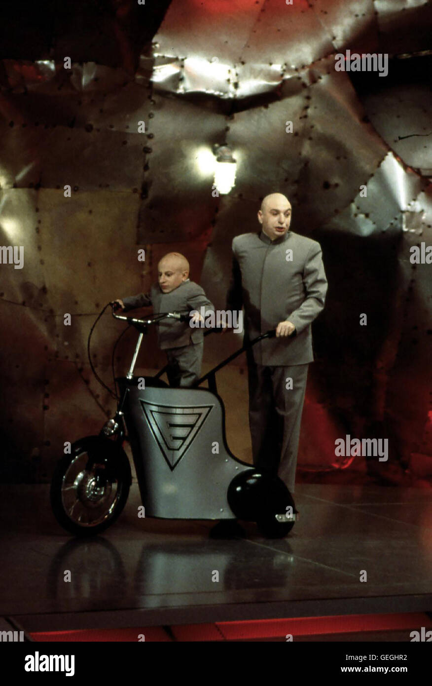J. Verne Troyer, Mike Myers *** *** légende locale 1999, Austin Powers l'Espion qui m'a tirée J. Verne Troyer, Mike Myers *** *** légende locale 1999, Austin Powers l'Espion qui m'a tirée