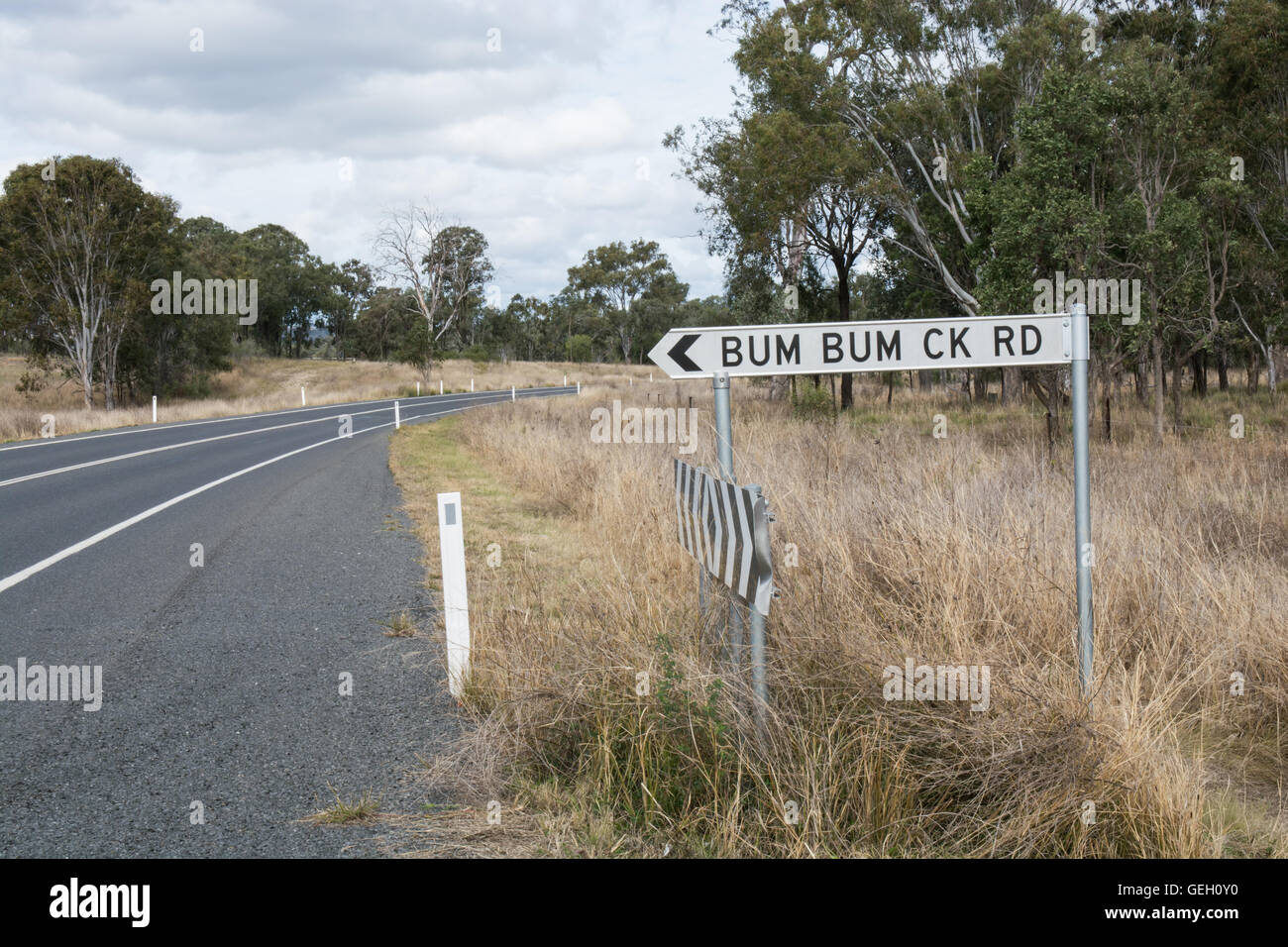 Bum bum Creek Road off le New England Highway entre Yarraman et Crows Nest Qld Australie. Banque D'Images