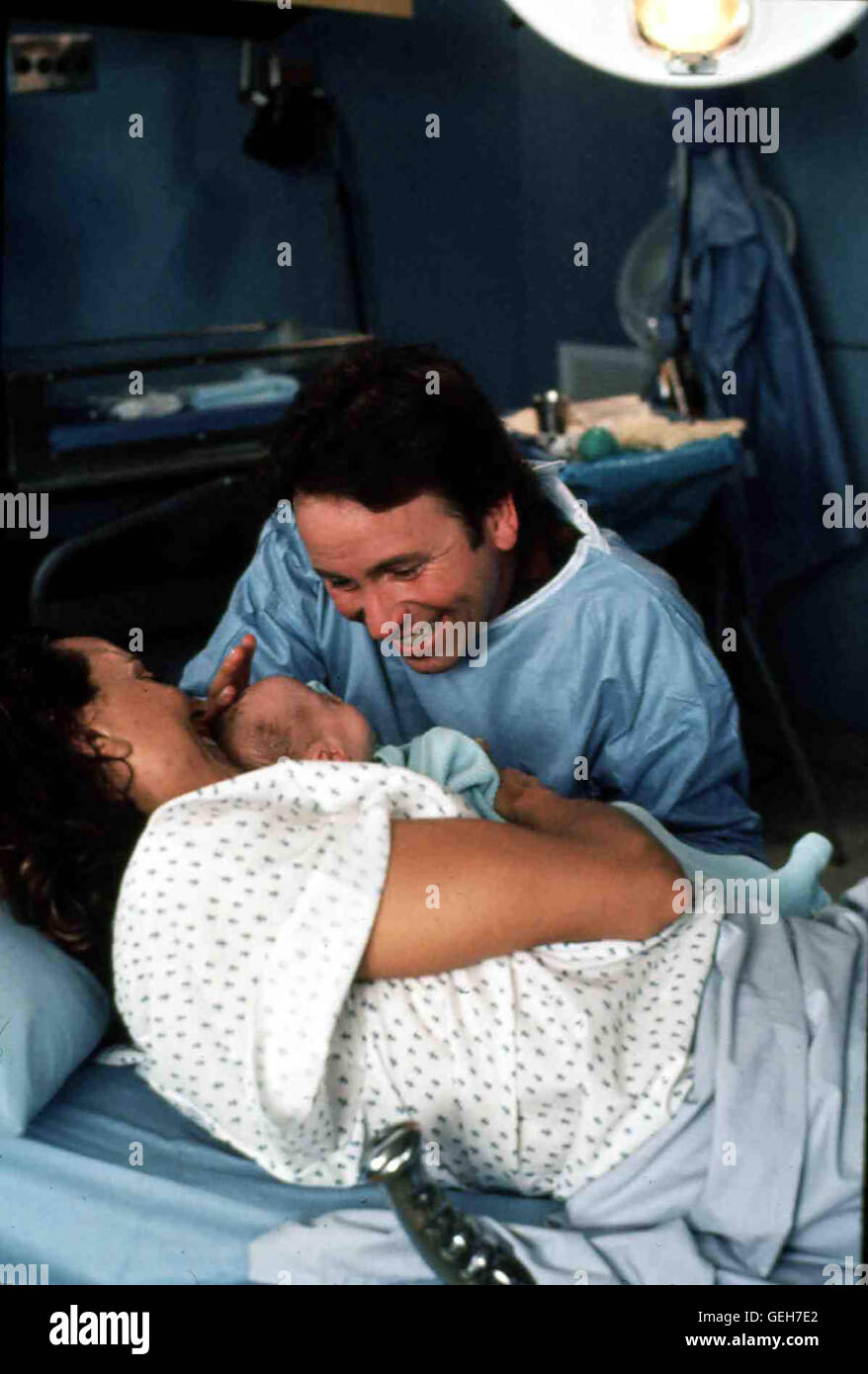 Polly Draper, John Ritter Adrian (Polly Draper) hofft immer noch, dass ihr. zurückkehrt Ex-Mann zu ihr Doch nicht er, sondern Bill (John Ritter) steht ihr bei der Geburt des Kindes zur Seite. *** *** Légende locale 1992, Danielle Steel's Heartbeat, Danielle Steel : Herzschlag Für Herzschlag Banque D'Images