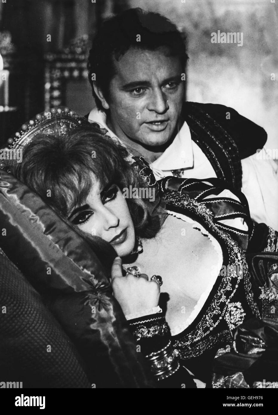 Elizabeth Taylor, Richard Burton *** *** 1967 légende locale, le docteur Faustus, Doktor Faustus Banque D'Images