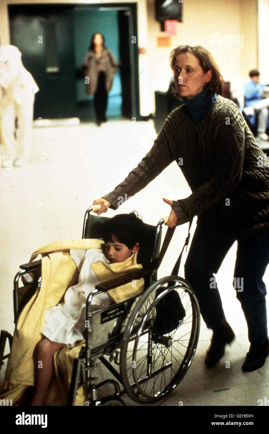 Seth Adkins, Meryl Streep Lori (Meryl Streep) versucht ihren Sohn (Seth  Adkins) aus dem entfuehren Krankenhaus, um ihn zu einem Arzt mit einer  experimentellen Heilmethode behandeln zu lassen. *** *** 1997 légende
