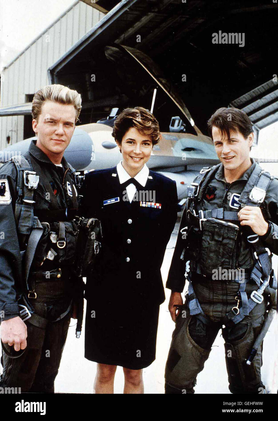 Anthony Michael Hall, Deborah Maria Moore, Michael Tape Das von Verhaeltnis Slade (Anthony Michael Hall, l) und Michael Watkins (Tape) ne besser als, Slade ihm seine Freundin Grands Goode (Deborah Maria Moore) ausspannt. *** *** Légende locale, 1992 Banque D'Images