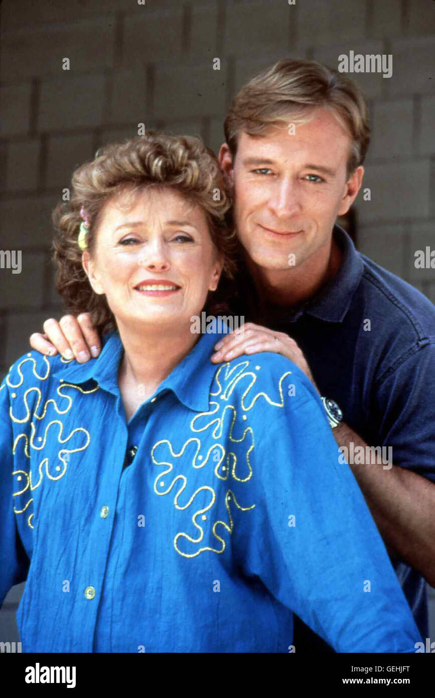 Rue McClanahan, Ted Shackelford Margret Hix (Rue McClanahan) und ihr zweiter John Mann (Ted Shackelford) freuen sich, dass ihre Tochter jüngste Anne heiraten s. *** *** Légende locale 1993, Mère de l'épouse, die Mutter der Braut Banque D'Images