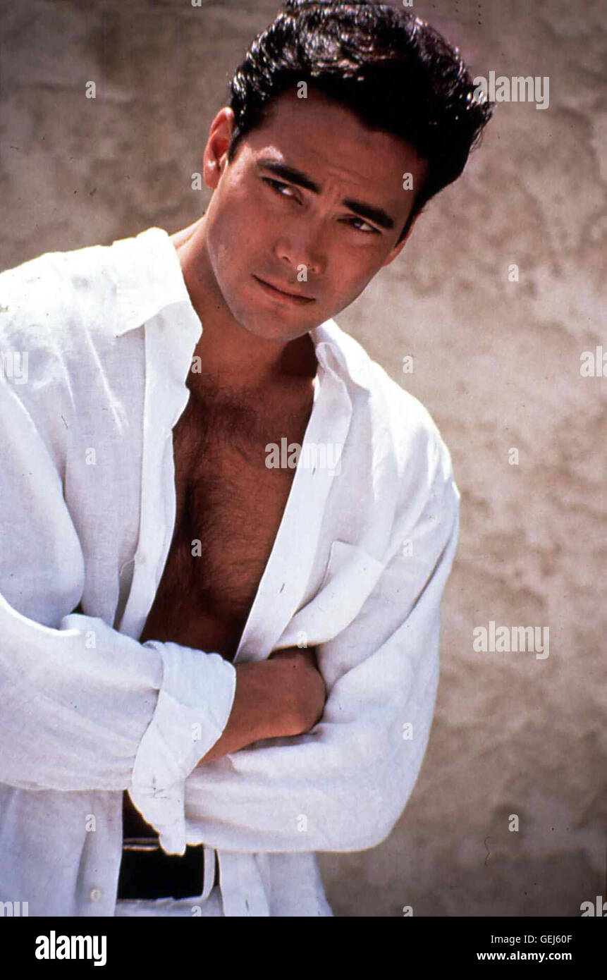 Capoeira Film Mark Dacascos Mark Dacacos Nach senneur Entlassung aus der armée, bringt Louis Stevens (Mark  Dacascos) zwoelf High School Kids mourir brasilianische Kampfart La Capoeira  eac. *** *** 1993 légende locale, seuls les plus forts,