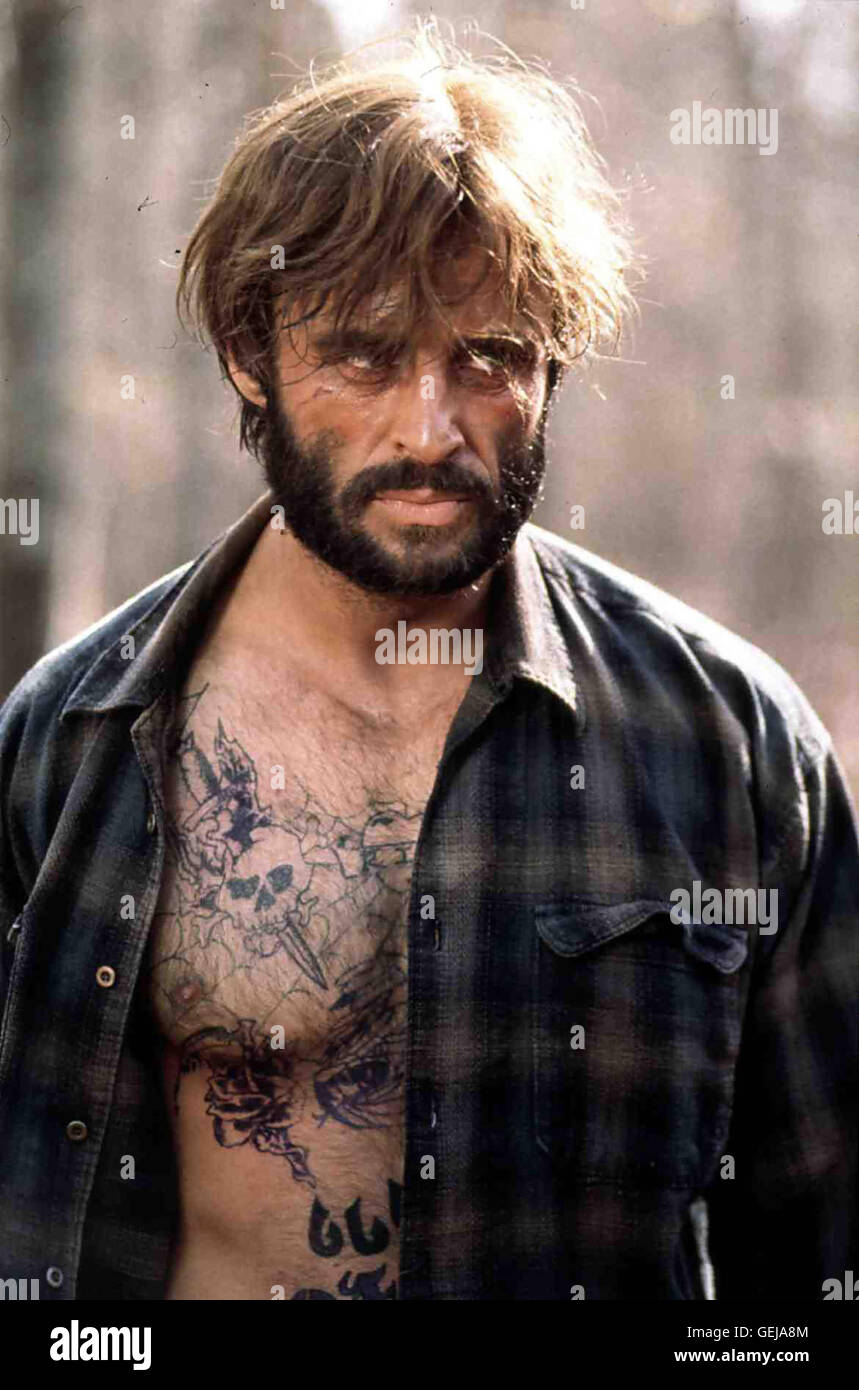 Joe Penny Es stellt sich heraus, dass Lonnie Cater (Joe Penny) ist ein gesuchter Moerder. *** *** Légende locale 1993, la terreur dans la nuit, le Camp de sang Banque D'Images