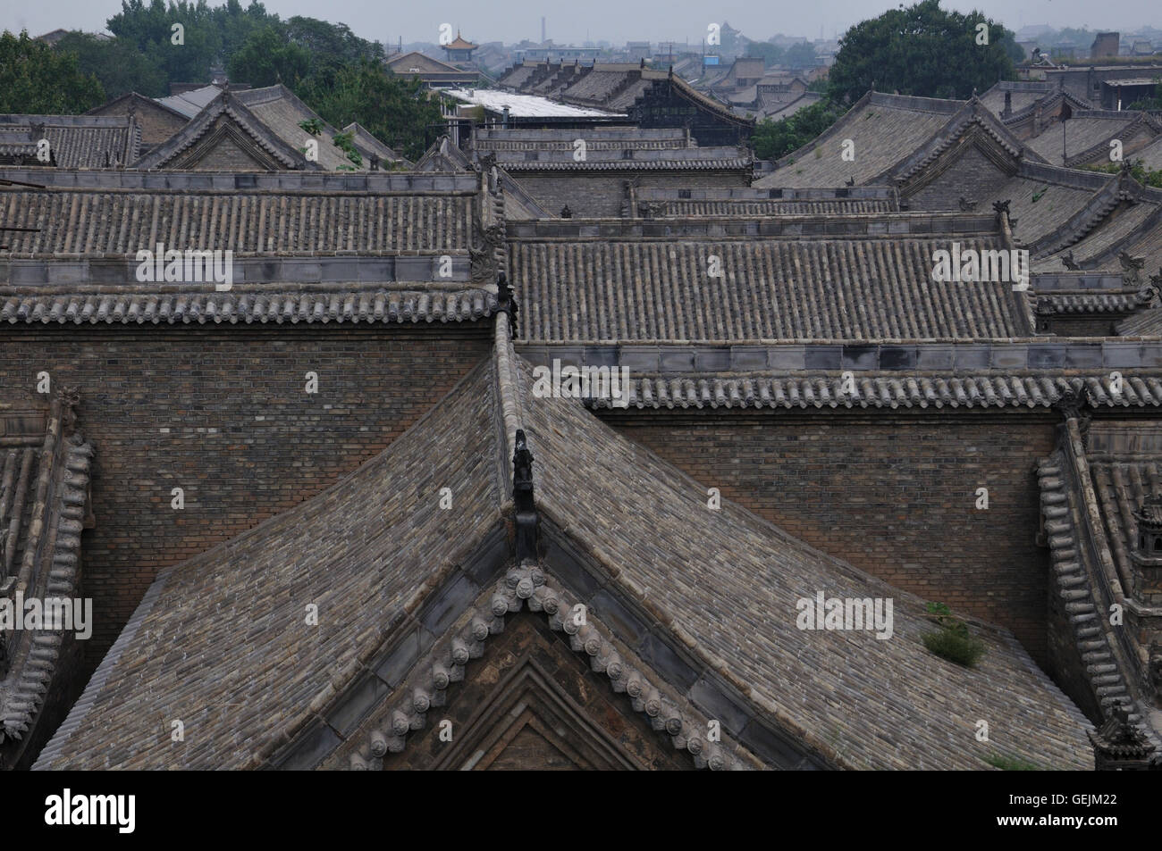 Toits du mur autour de Pingyao, Shanxi, Chine Banque D'Images