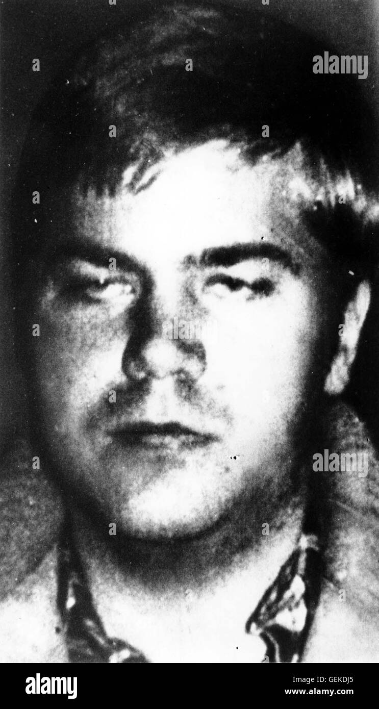 Juillet 27, 2016 - (photo) - Un juge fédéral a accordé le Mercredi, John Hinckley Jr., qui a été jugé non coupable pour cause d'aliénation mentale dans la tentative d'assassinat du Président Ronald Reagan, un communiqué à temps plein à partir de l'Hôpital Sainte Elisabeth à Washington, DC, présenté : 21 janvier 1981 - Document photo fournie par le ministère de l'autoroute du Colorado. JOHN W. HINCKLEY. © Globe Photos/ZUMAPRESS.com/Alamy Live News Banque D'Images