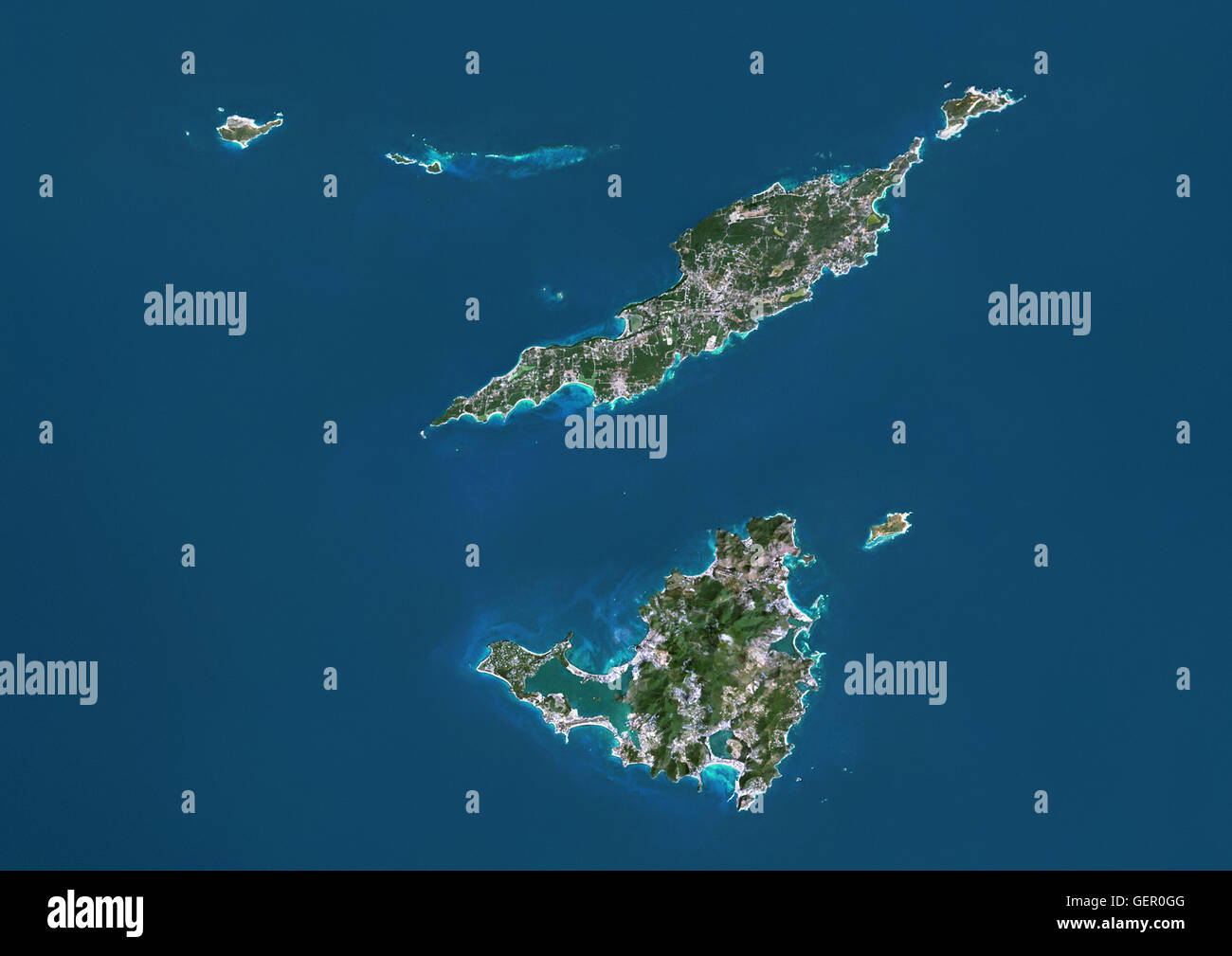 Vue d'Anguilla et Saint-Martin. Au nord est de l'île, un territoire britannique d'outre-mer. Saint Martin est divisée entre la France et les Pays-Bas. Le sud de la partie néerlandaise est appelée Sint Marteen. Cette image a été compilé à partir de données acquises Banque D'Images