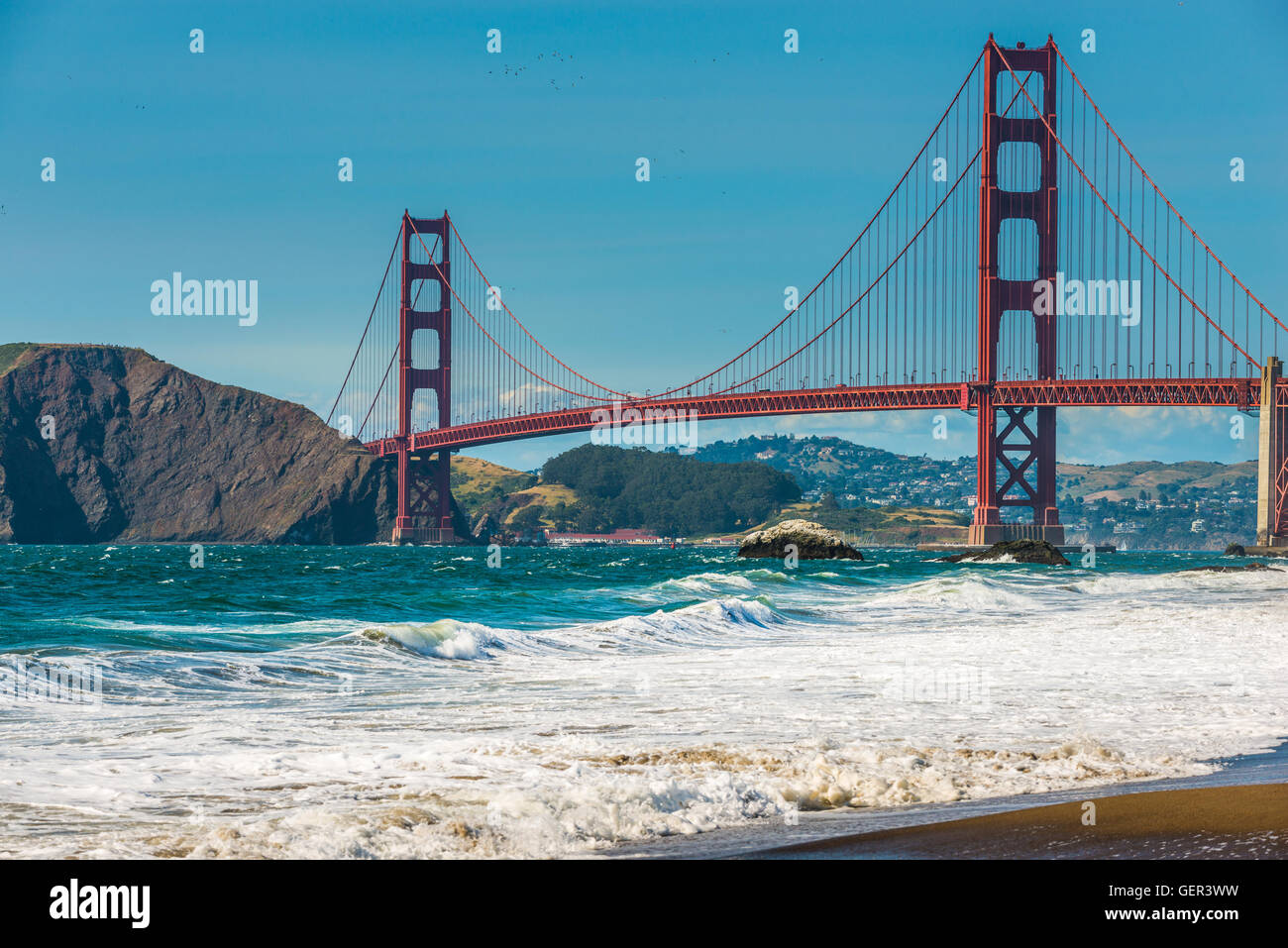 Golden Gate Bridge, vu de l'Baker Beach à San Francisco en Californie Banque D'Images