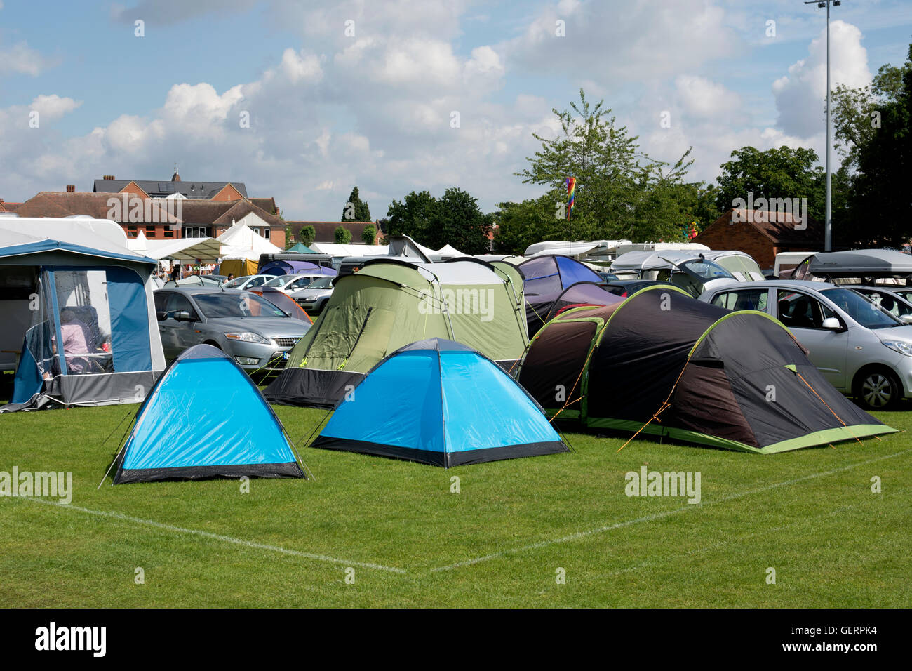 Camping à la Warwick Folk Festival site, Warwick, Royaume-Uni Banque D'Images