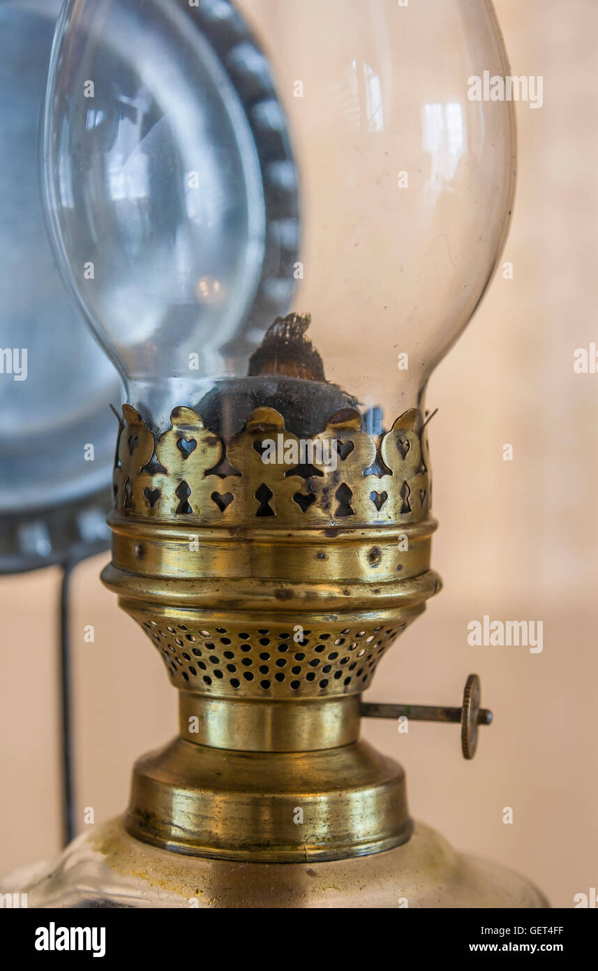 Ancienne lampe à huile Banque D'Images