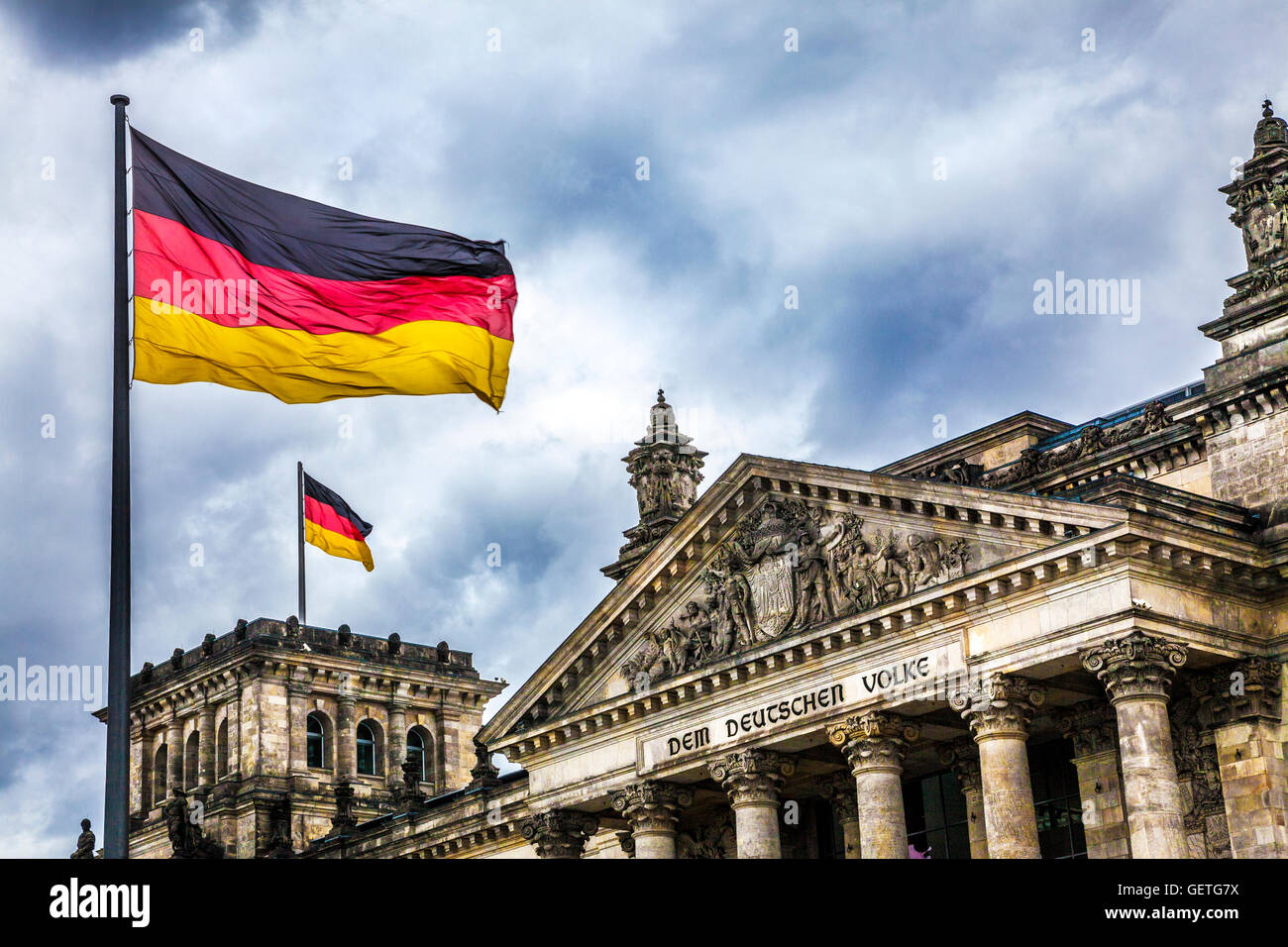 Menaces sur le Reichstag ou Parlement allemand à Berlin. Banque D'Images