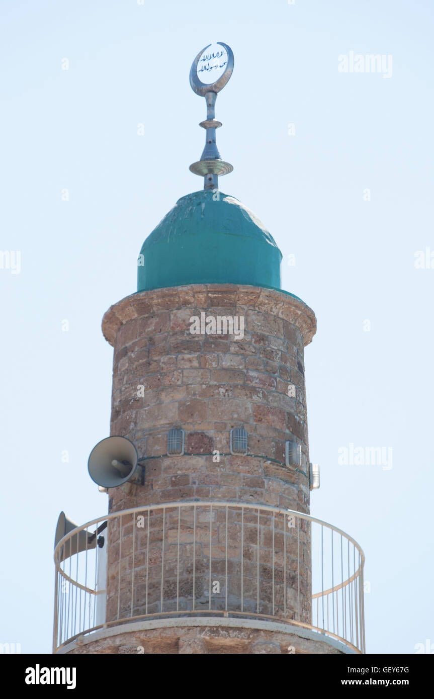Jaffa, Israël, Moyen Orient : le minaret de la mosquée Al Bahr dans la vieille ville, connue comme la Mosquée Bleue, La mer la plus ancienne mosquée existante à Jaffa Banque D'Images