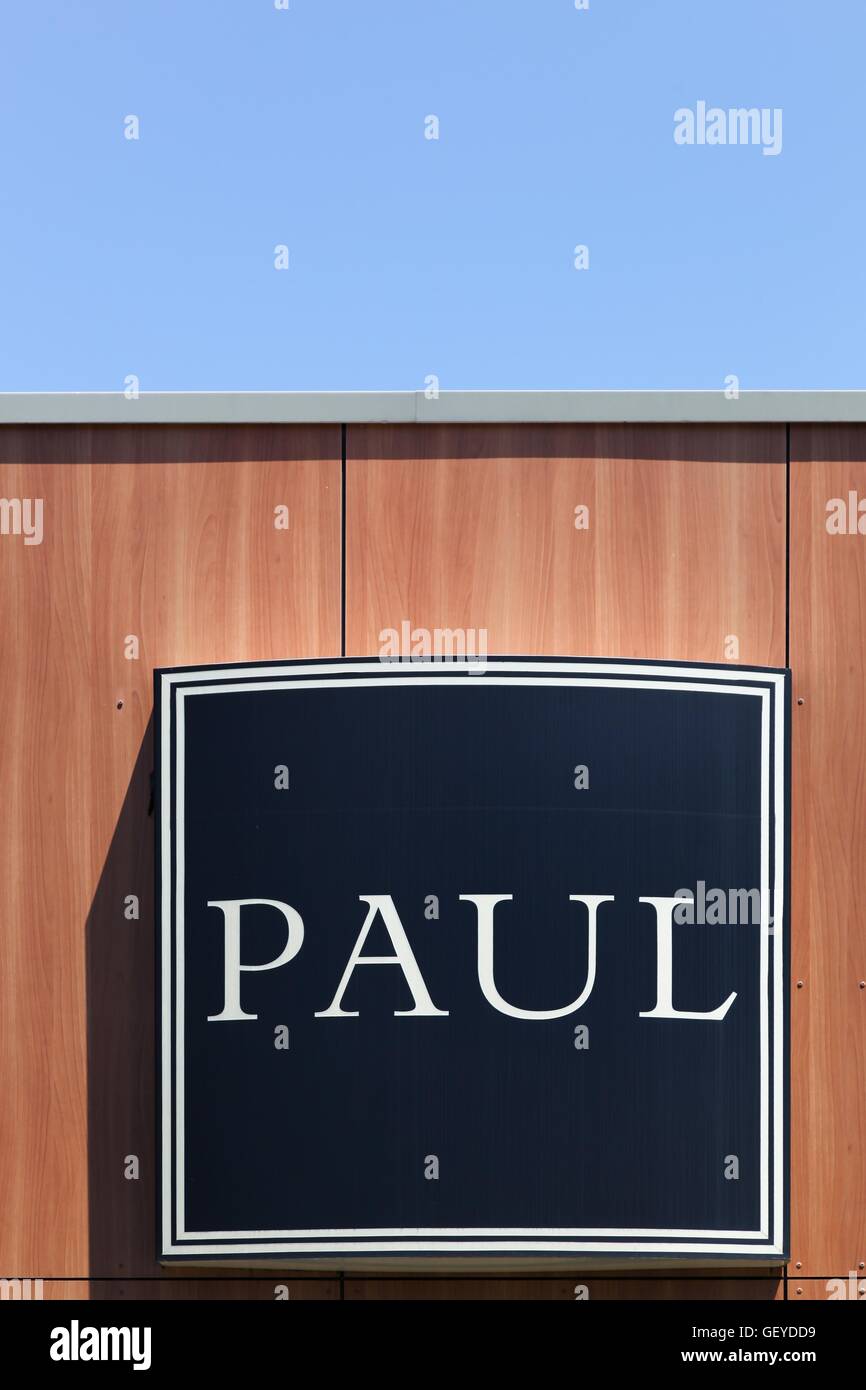 Paul logo sur un mur Banque D'Images