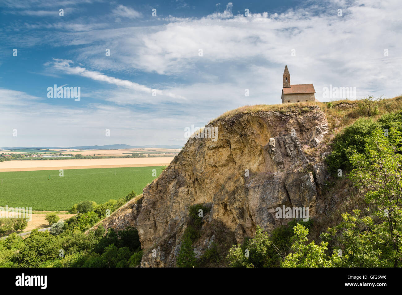 L'église de St Michel Archange.. début de l'église romane de la première moitié du 11e siècle. drazovce, Nitra, Slovaquie. Banque D'Images