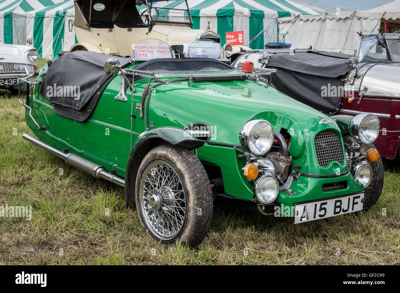 Trois-whell Lomax voiture de sport à un spectacle en anglais Banque D'Images