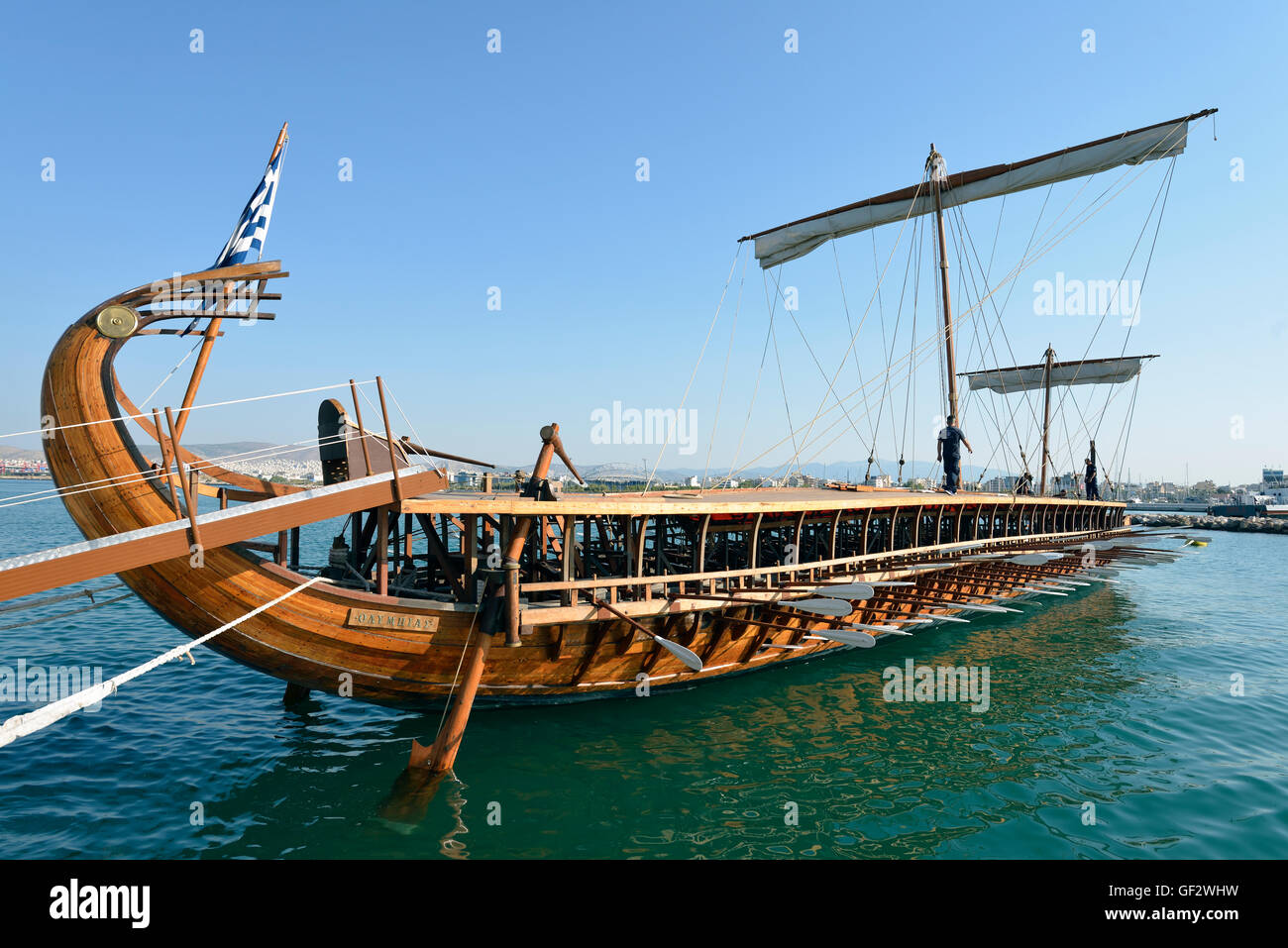 La pleine échelle d'une ancienne copie de trirème Faliro, Athènes, Grèce Banque D'Images