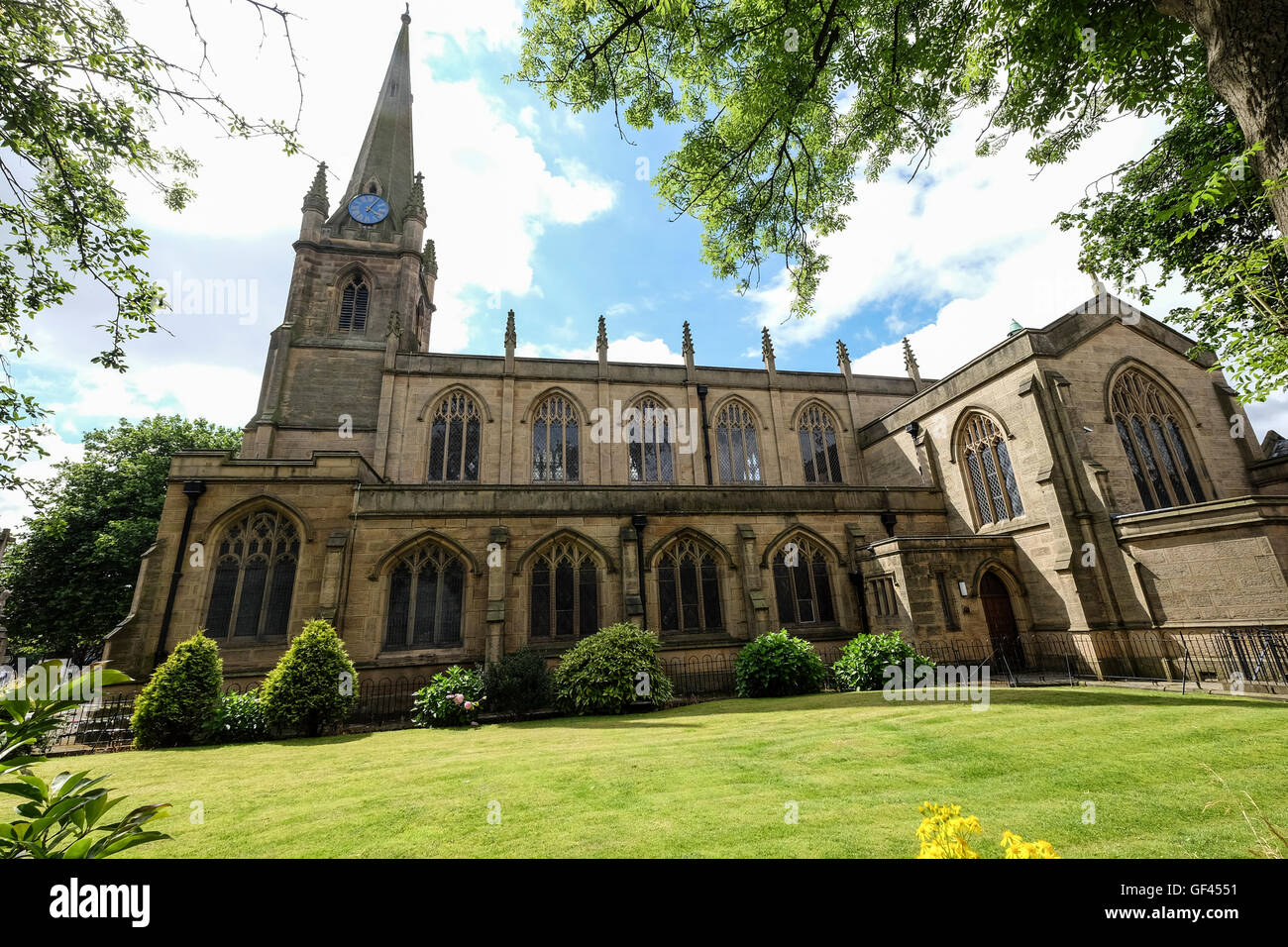 Preston, Royaume-Uni. 29 juillet 2016. Le pape François a fait l'église Saint Ignace à Preston, l'une des trois cathédrales dans le monde entier pour la communauté catholique indienne. Le nouveau diocèse de Grande-Bretagne appuiera la communauté syro-malabar. Les deux autres diocèse de l'église, à l'extérieur de l'Inde, sont aux États-Unis et en Australie. L'église Saint Ignace a été construit en style gothique en 1836. En 2014 l'Église ont fermé brièvement avant qu'il a rouvert un saf'Eglise syro-malabare. Le pape François a également nommé un évêque pour le nouveau diocèse - Le Révérend Père Joseph Srampickal Crédit : Paul Melling/Alamy Live News Banque D'Images