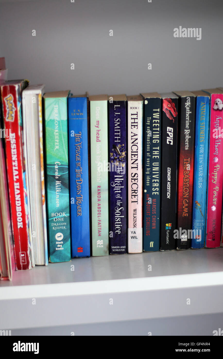 Science-fiction et fantastique livres sur l'étagère Banque D'Images