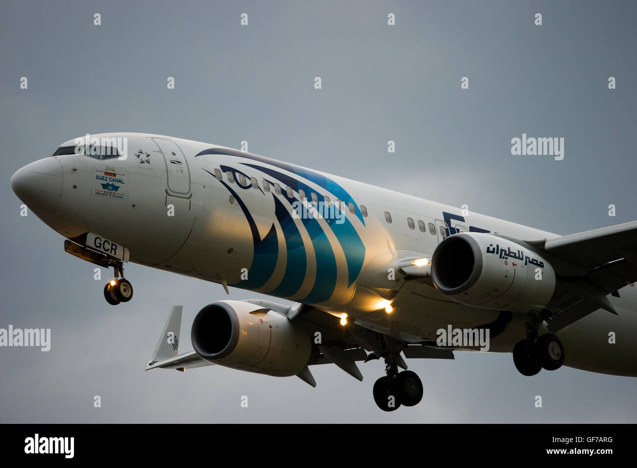 D'Egypt Air Boeing B737 avec nouveau autocollant du canal de Suez à l'occasion de l'inauguration du nouveau canal de Suez, Banque D'Images