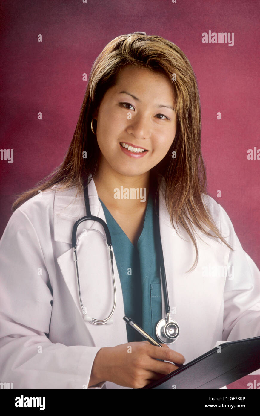 Asian female doctor Banque D'Images