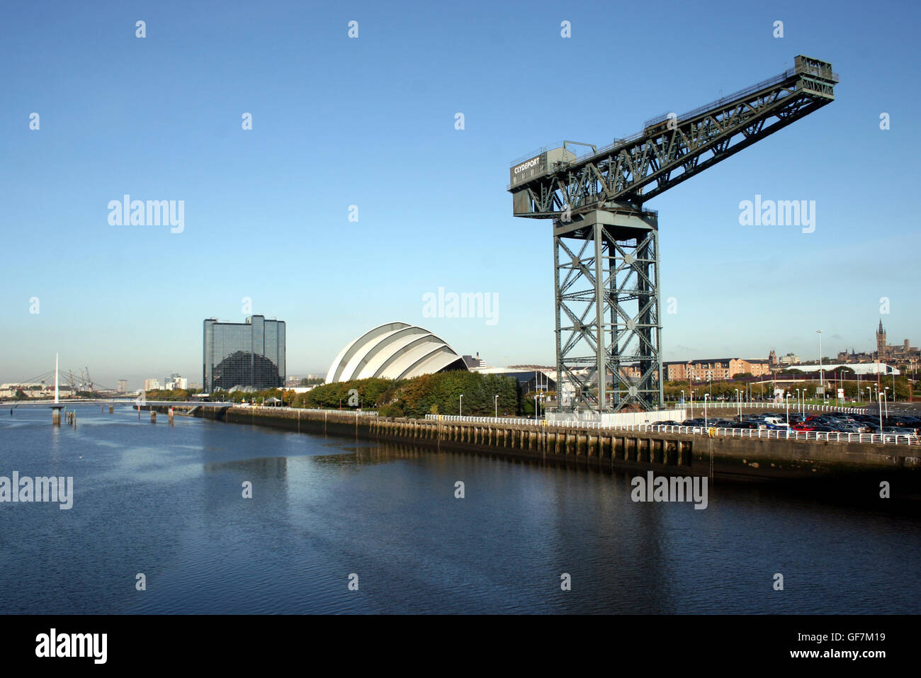 Glasgow Clydeside avec grue et Clyde Finnieston Banque D'Images