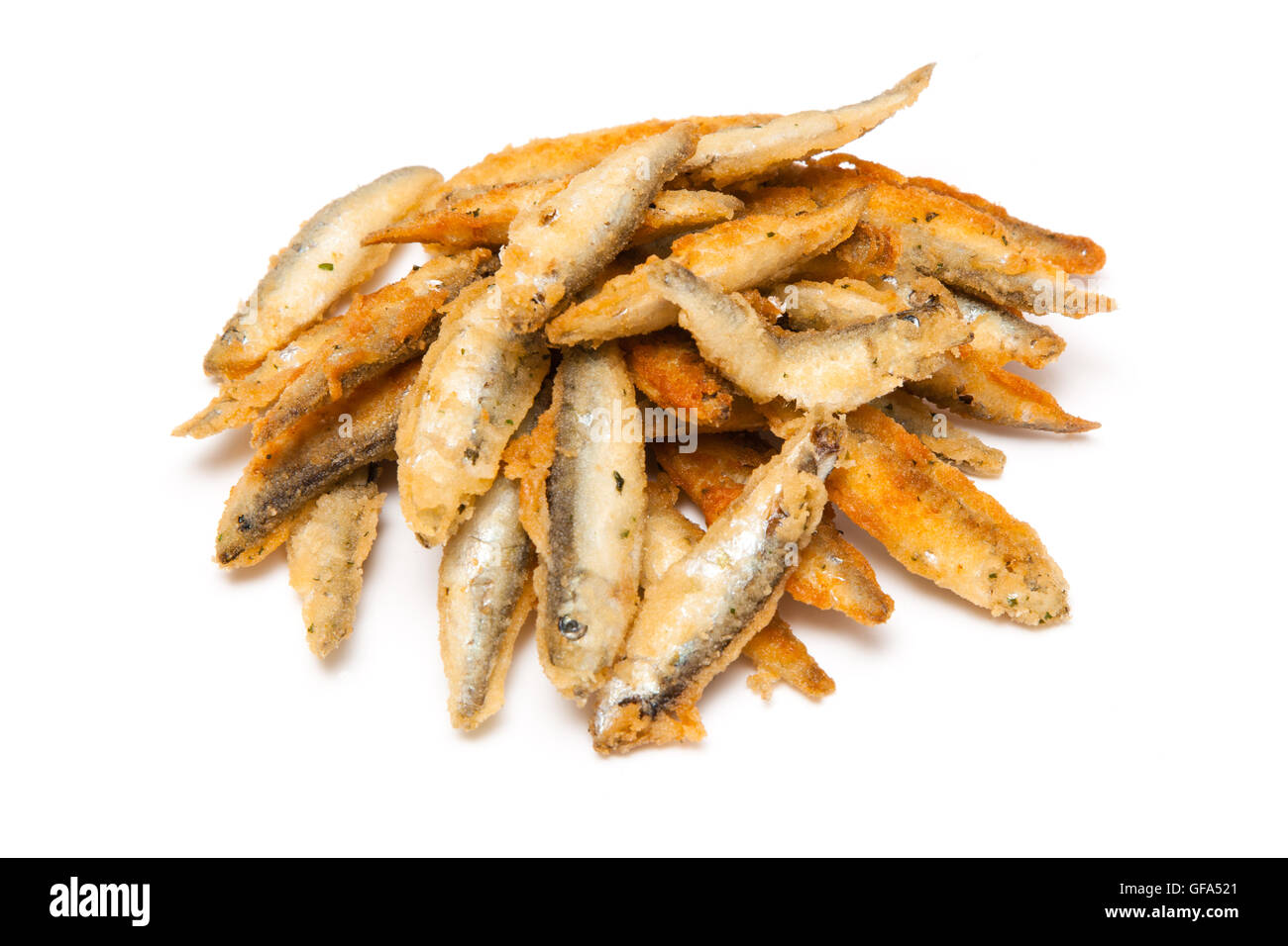 Anchois friture battues (Sprattus sprattus) isolated on a white background studio. Banque D'Images