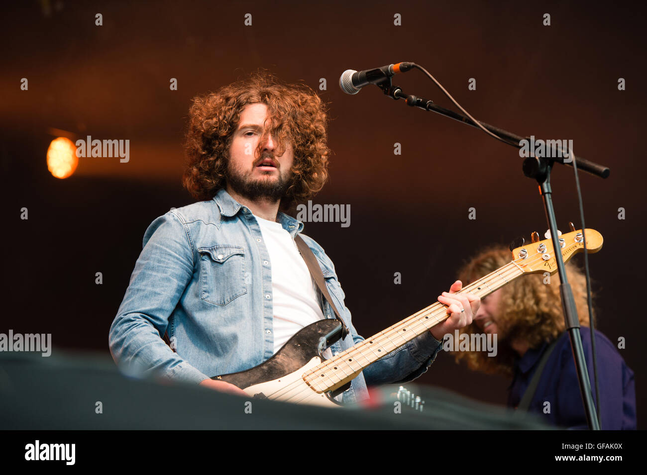 Lowther Deer Park, Lake District, UK. 30 juillet, 2016. Kendal appelant Music Festival, Cumbria, 29h Juillet 2016, Milburn effectuer sur la scène principale. WittWooPhoto:Crédit/Alamy Live News Banque D'Images