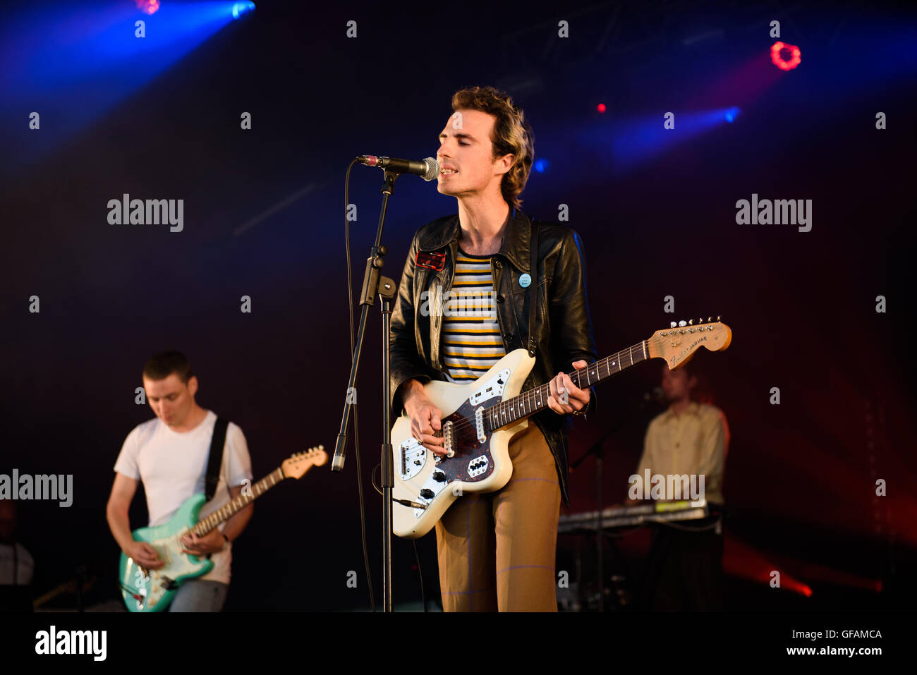 Hertfordshire, Royaume-Uni, le 29 juillet, 2016. Profondeur de nage sur scène à Standon appelant Festival, Hertfordshire, Royaume-Uni. Credit : Sean Hood/Alamy Live News Banque D'Images