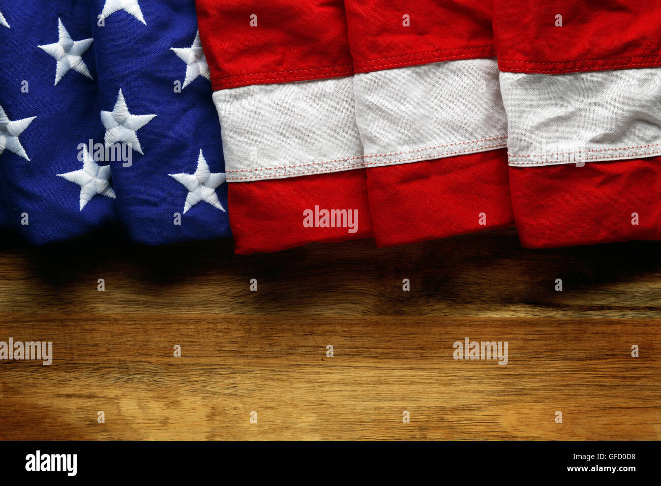 Drapeau USA sur fond de bois Banque D'Images