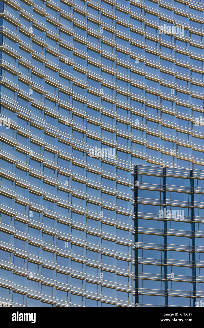 Las Vegas - Circa Juillet 2016 : Windows et façade de l'Aria Resort and Casino. L'Aria est administré par MGM Resorts International I Banque D'Images