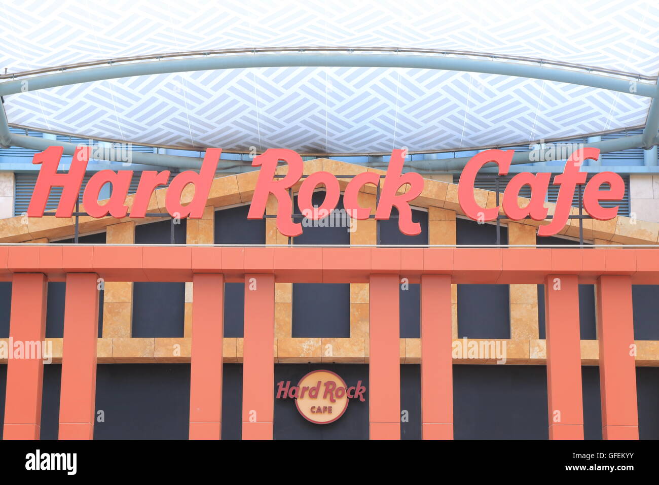 Hard Rock Cafe un logo chaîne américaine de restaurant à thèmes fondé en  1971 Photo Stock - Alamy