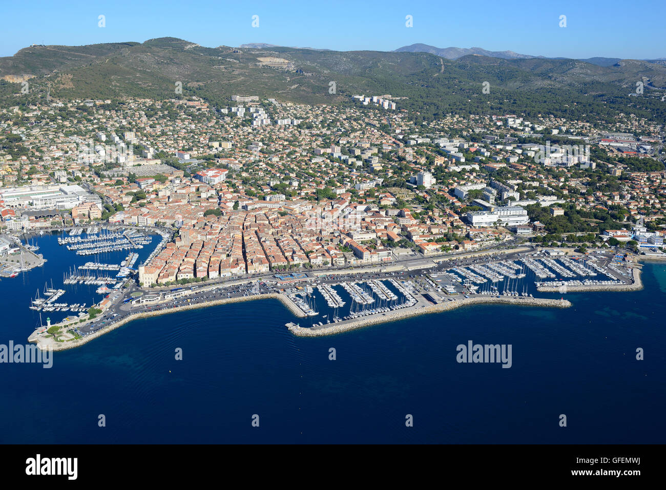 Port de plaisance DE LA CIOTAT (vue aérienne). La Ciotat, Bouches du