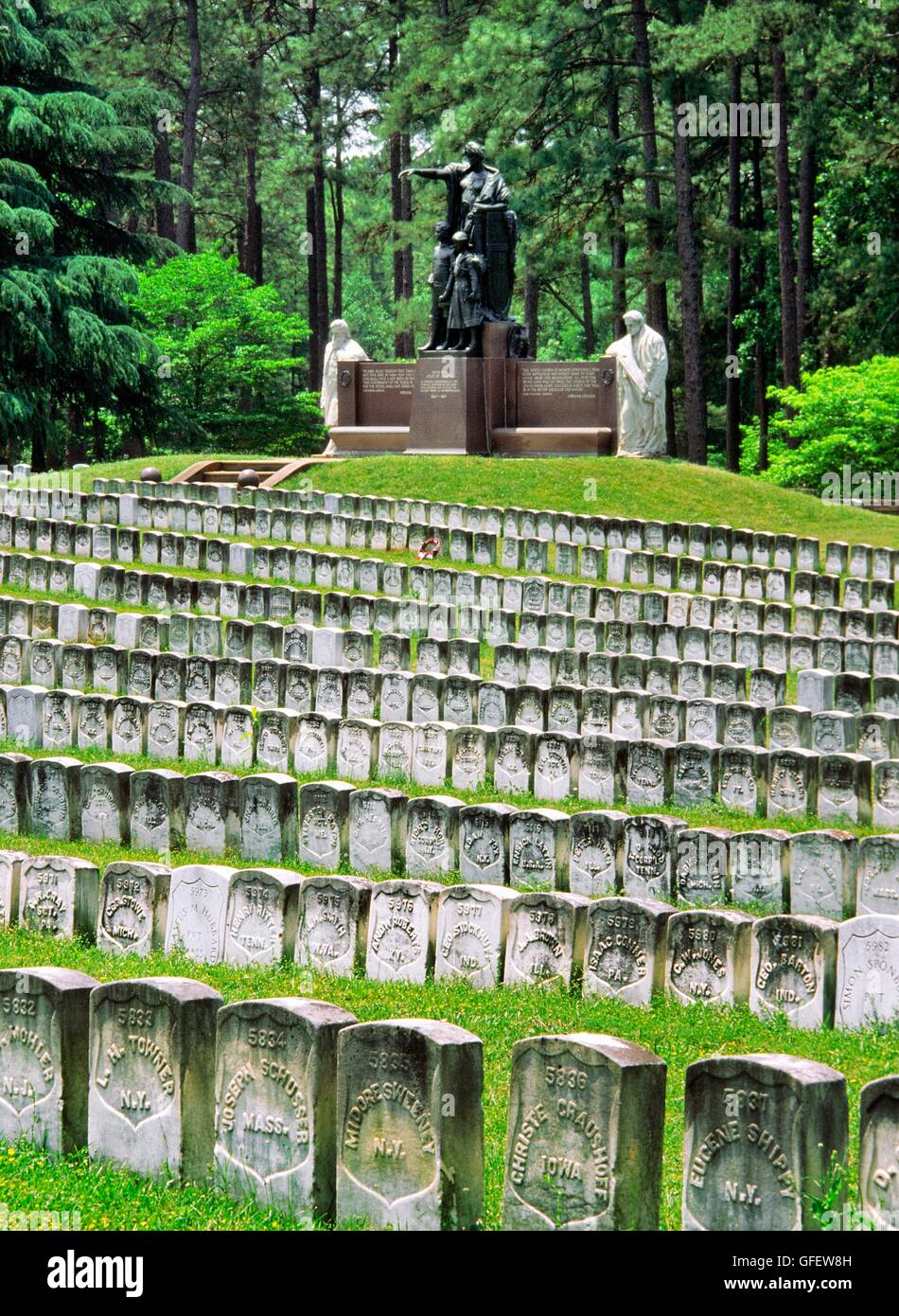 Soldat de l'union des sépultures de guerre civile et memorial. d'andersonville national cemetery à fort sumpter, Georgia, USA Banque D'Images