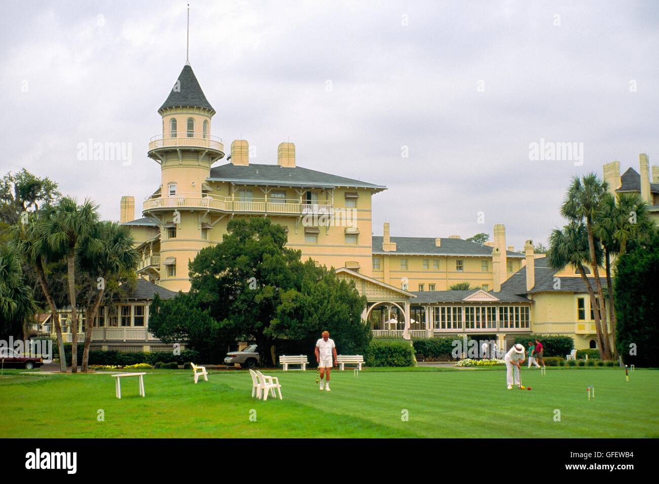 Le Jekyll Island Club Hotel Resort, Floride, USA date de 1887. Vous pourrez jouer au croquet sur la pelouse Banque D'Images