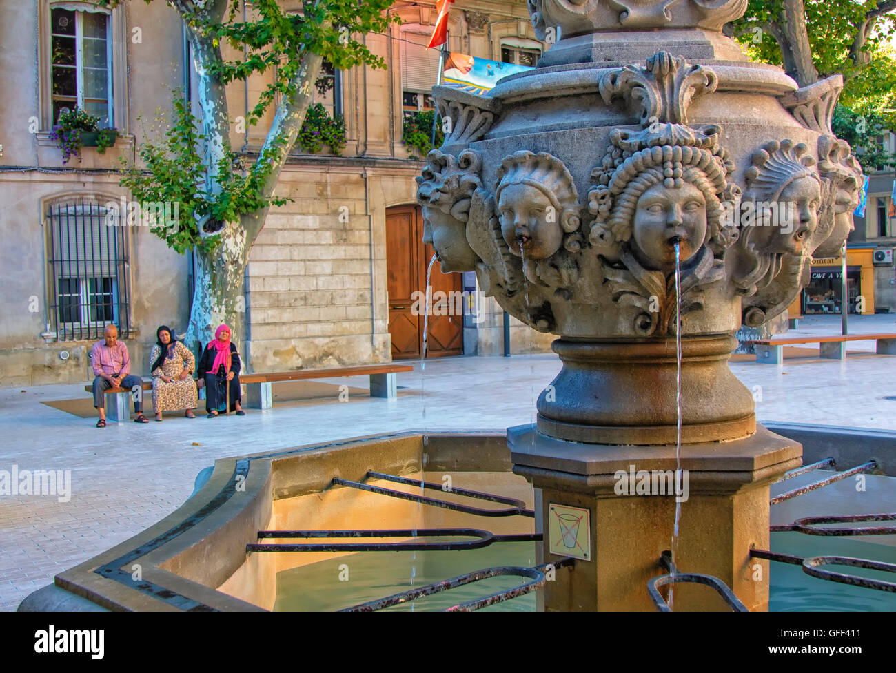 Fontaine à Carpentras en Provence, France Banque D'Images