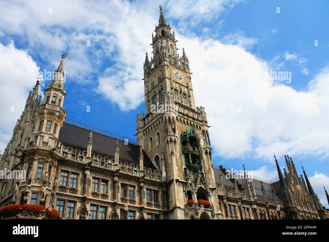 Le Neue Rathaus (Nouvelle Mairie) est un magnifique bâtiment néo-gothique à Munich Banque D'Images