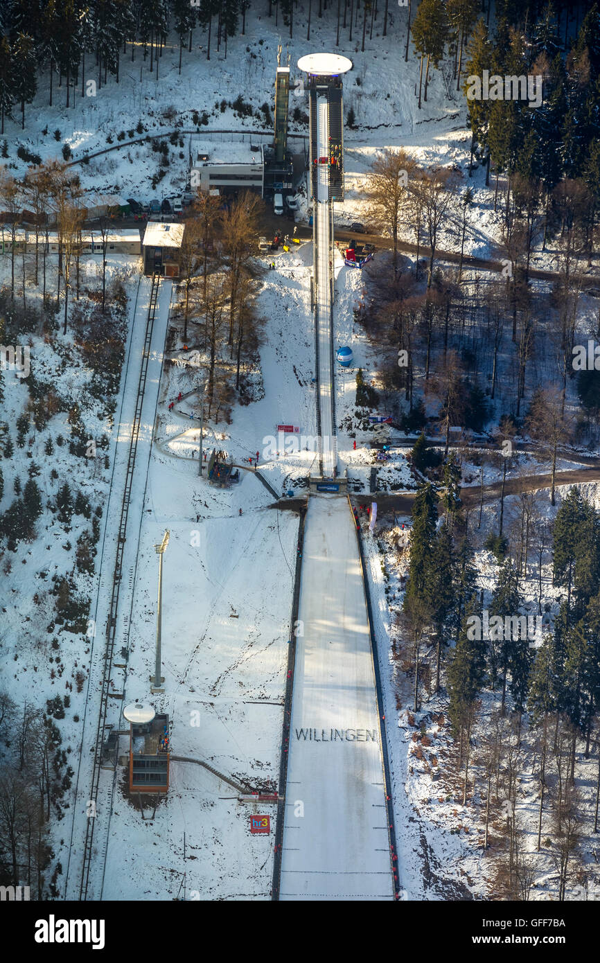 Vue aérienne de la Coupe du Monde de Ski, Willingen 2014 Mill Hill, saut à ski, Willingen (Upland), les spectateurs, Hochsauerland, Hesse, Allemagne, Banque D'Images