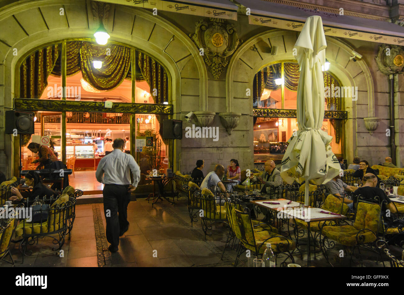 Belgrade, Belgrade : Restaurant sur la place Trg Republike, Serbie, , Banque D'Images