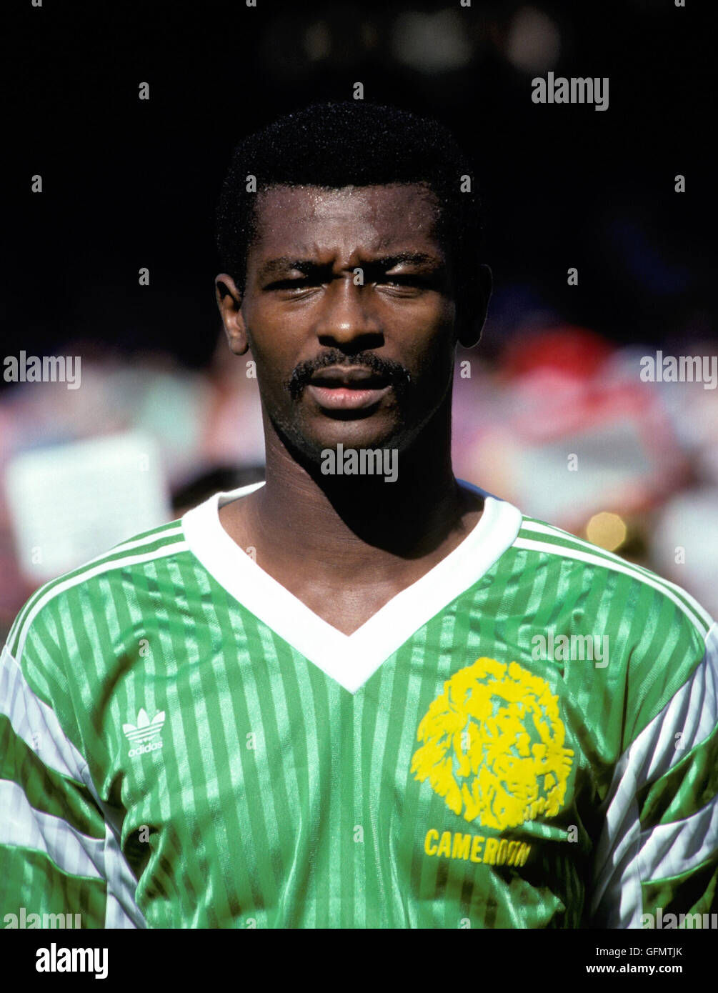 Naples, Italie. 23 Juin, 1990. François Omam-Biyik (CMR) Football/soccer : 1990 FIFA World Cup Italie ronde de 16 match entre le Cameroun 2-1 Colombie au Stadio San Paolo de Naples, Italie . © Juha Tamminen/AFLO/Alamy Live News Banque D'Images