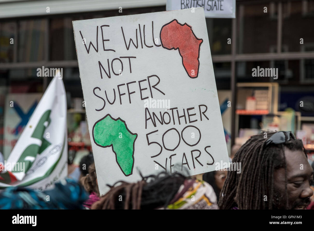 Londres, Royaume-Uni. 1er août 2016. Afrikan annuelle La Journée de l'émancipation des réparations à partir de mars, Brixton Sud London Crédit : Guy Josse/Alamy Live News Banque D'Images