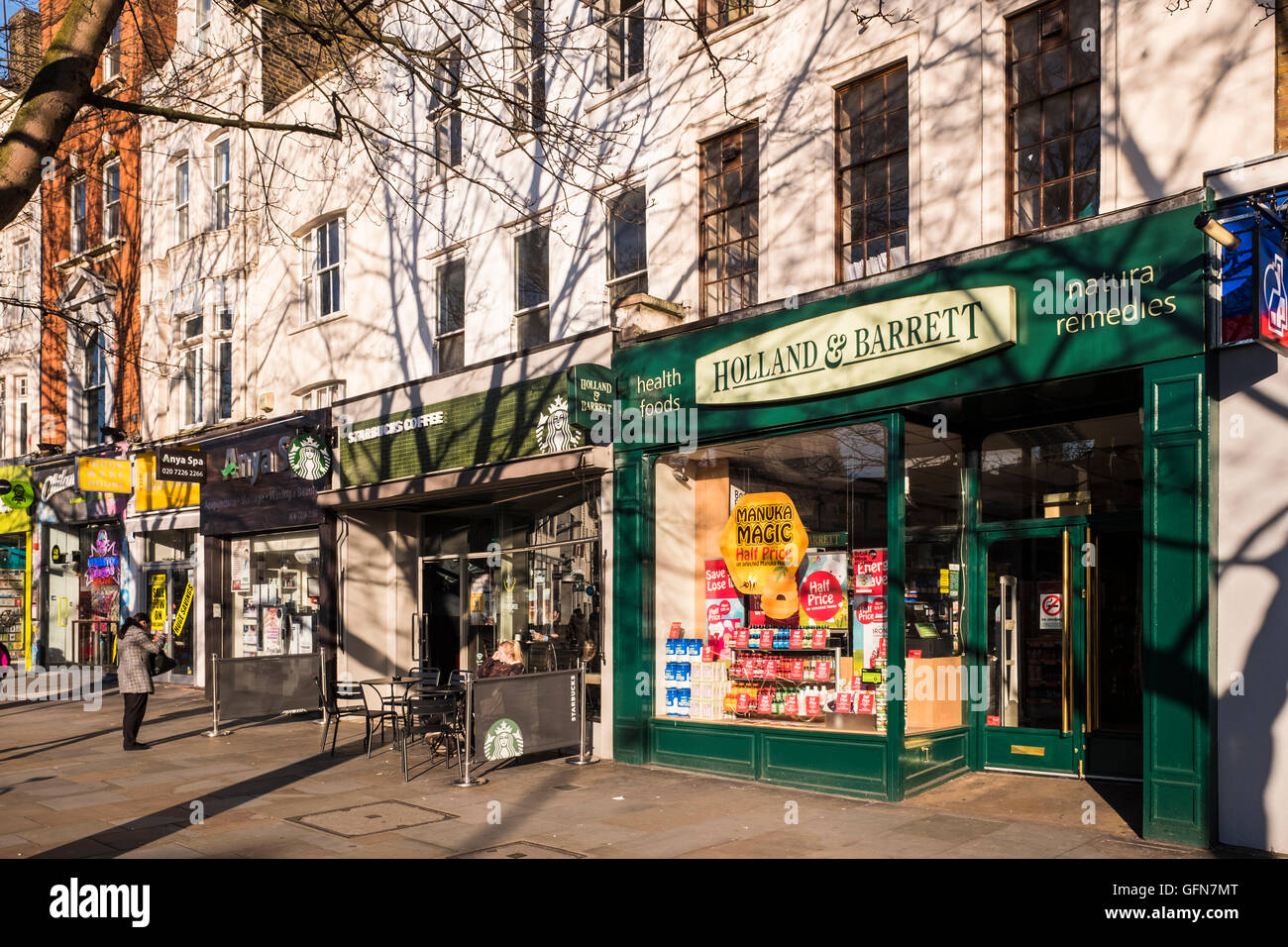 Upper Street, Islington, Londres, Angleterre, Royaume-Uni Banque D'Images