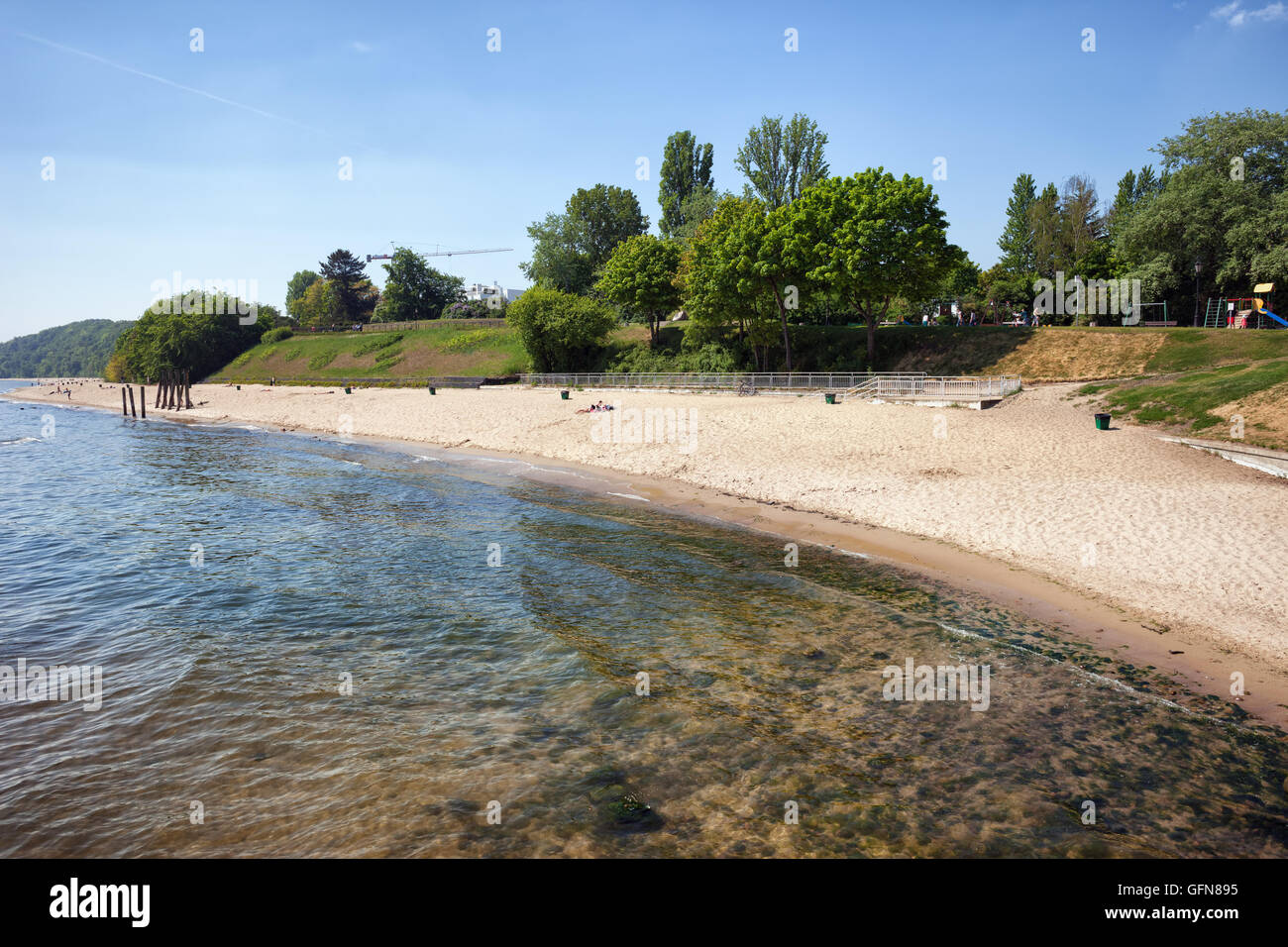 Plage à Gdynia Orlowo à baie de la mer Baltique en Pologne, Europe Banque D'Images