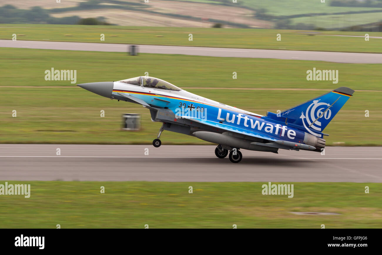 German Air Force Typhoon 60 ans à spécial RNAS Culdrose Journée de l'air Banque D'Images