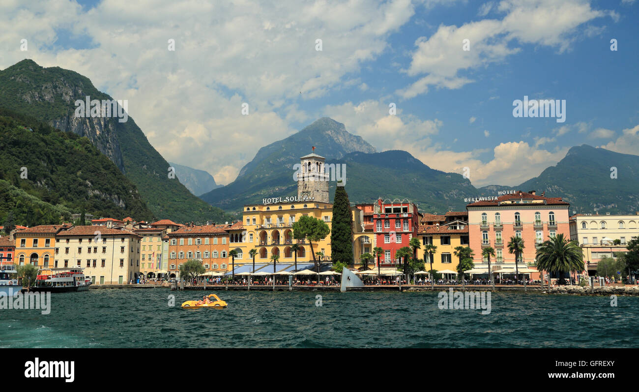 Riva del Garda, Lac de Garde, Lago di Garda, Italie, San Lorenzo al Mare Banque D'Images