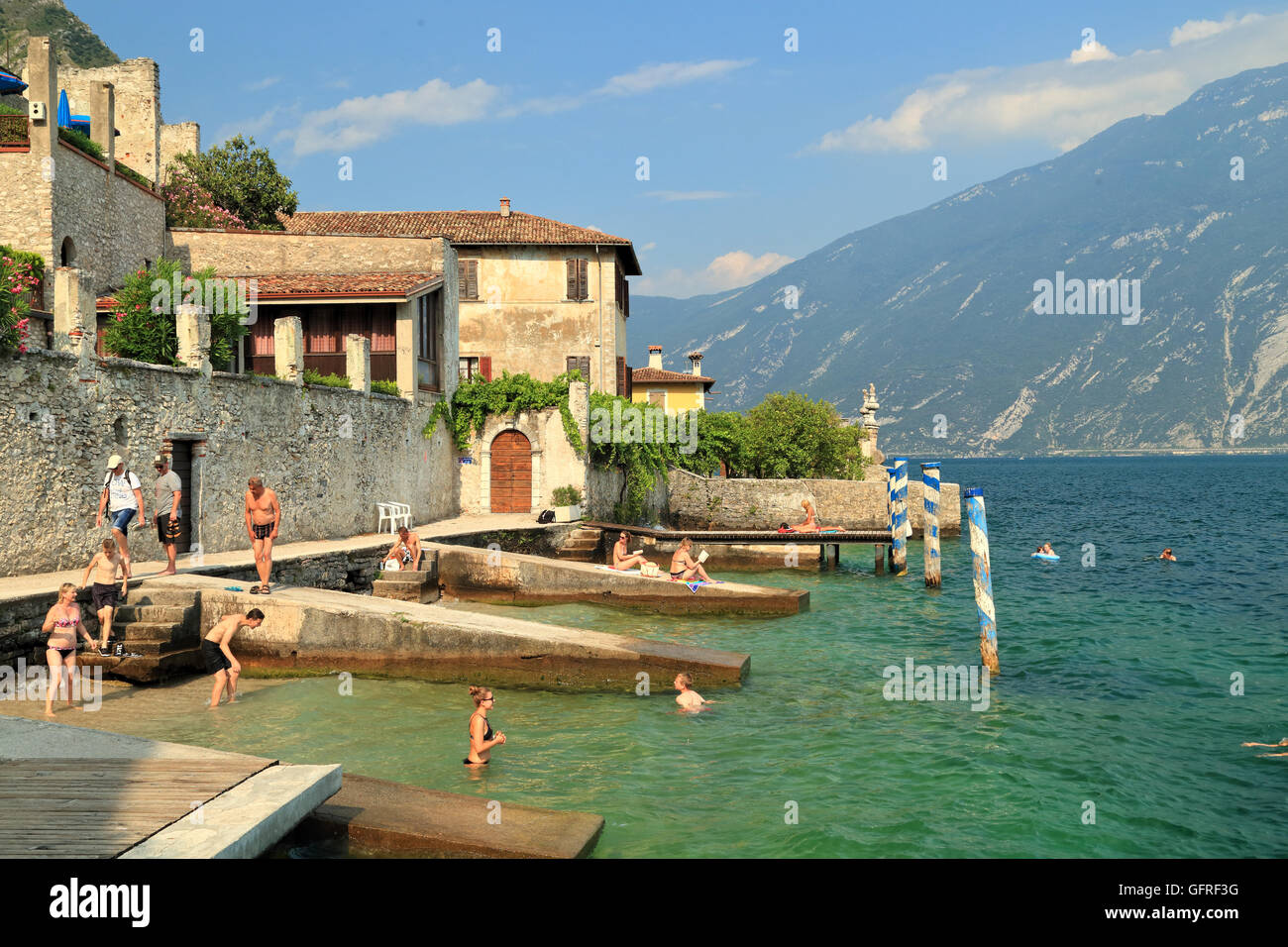 Limone sul Garda, Lac de Garde, Lago di Garda, Italie, San Lorenzo al Mare Banque D'Images