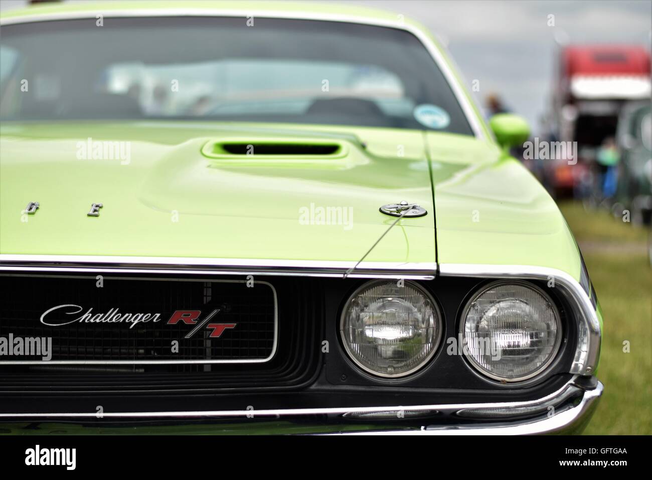 Dodge Challenger dans l'affichage à l'exposition de voiture Banque D'Images