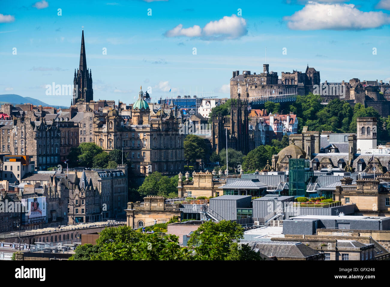 Toits de ville d'Edimbourg de Calton Hill en Ecosse Royaume-Uni Banque D'Images