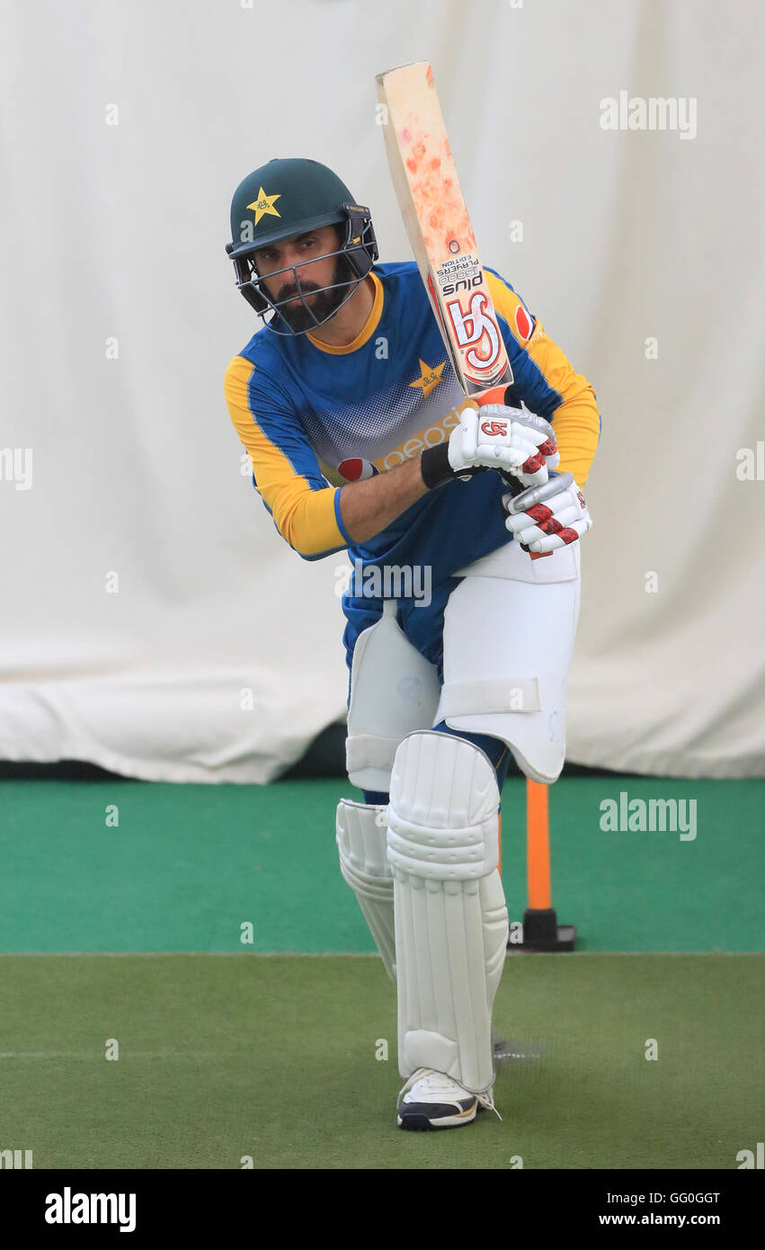 Le Pakistan le capitaine Misbah ul-Haq, au cours de la session à filets Edgbaston, Birmingham. Banque D'Images